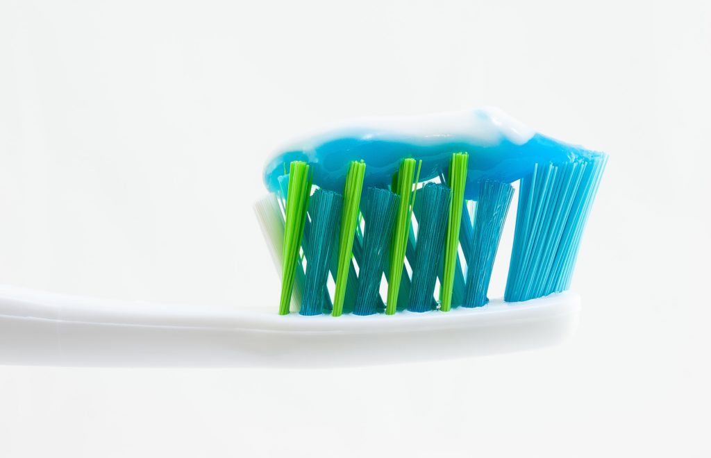 Toothbrush And Other Bad Bathroom Habits